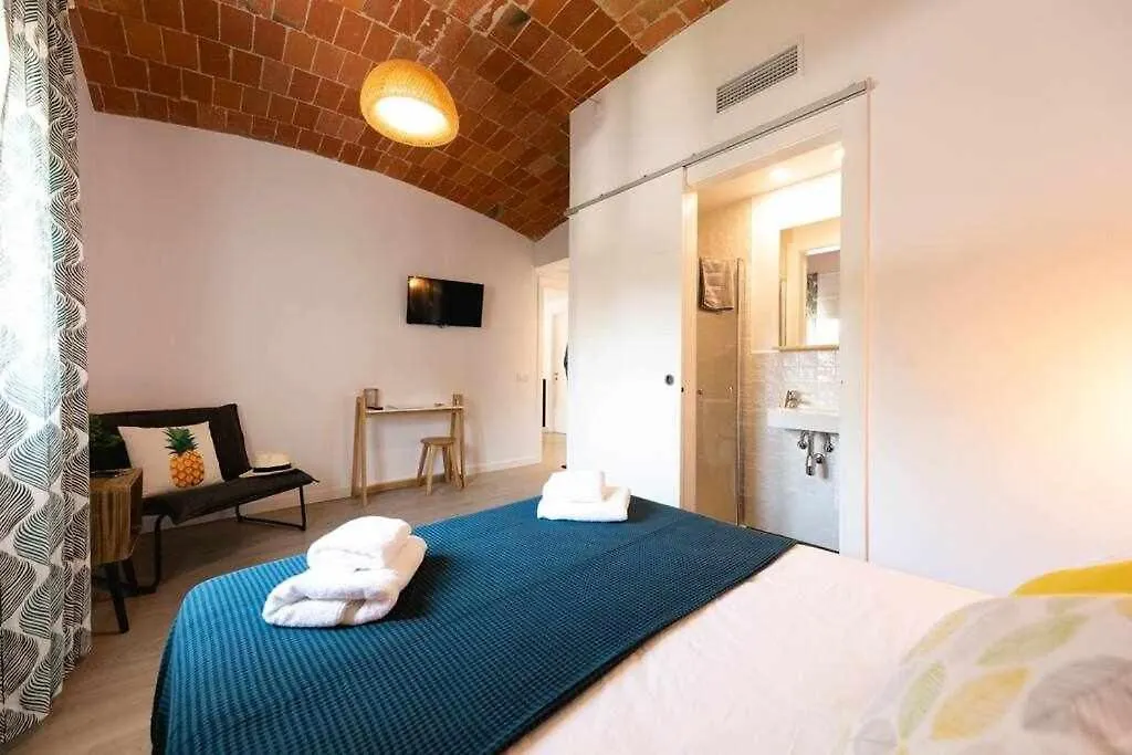 Newly Renovated Room W Pool & Bikeparking Χιρόνα 0*,  Ισπανία