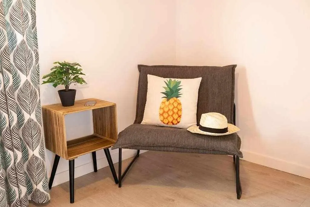 Gasthof Newly Renovated Room W Pool & Bikeparking Gerona Spanien