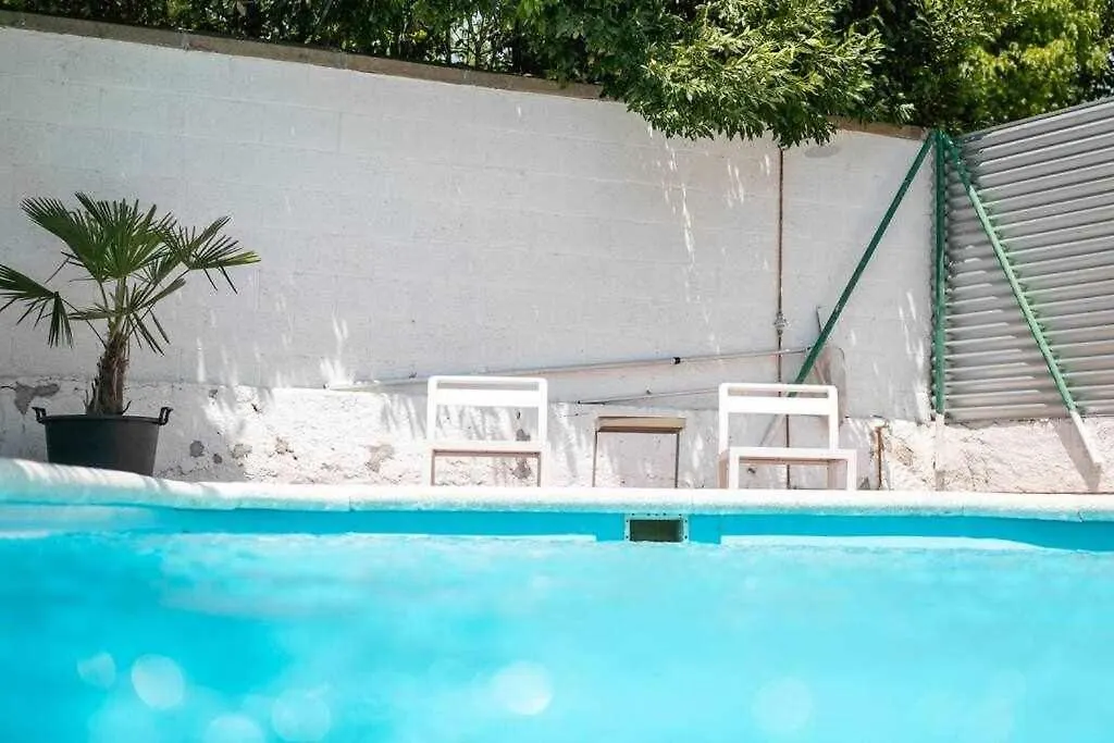 Newly Renovated Room W Pool & Bikeparking Gerona