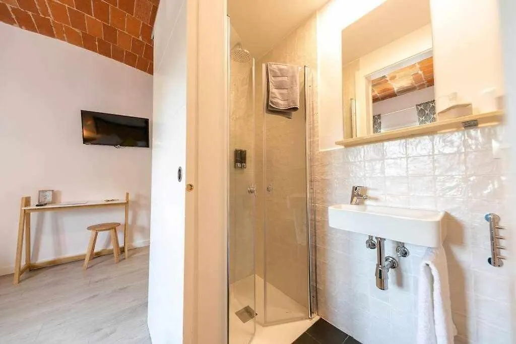 Gasthof Newly Renovated Room W Pool & Bikeparking Gerona
