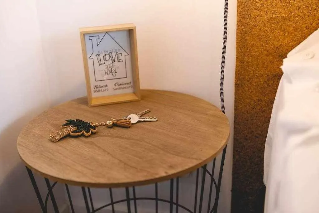 Newly Renovated Room W Pool & Bikeparking Gerona Gasthof